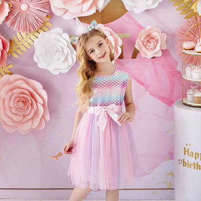 Vestido Infantil Manga Curta Escama de Sereia Brilhante Degradê Roxo Rosa Azul Claro Com Saia Tule com Laço